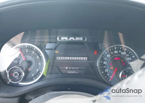 2023 Ram 1500 Big Horn 4X4 5'7 Box from USA, damaged, VIN 1C6RRFFG6PN521698